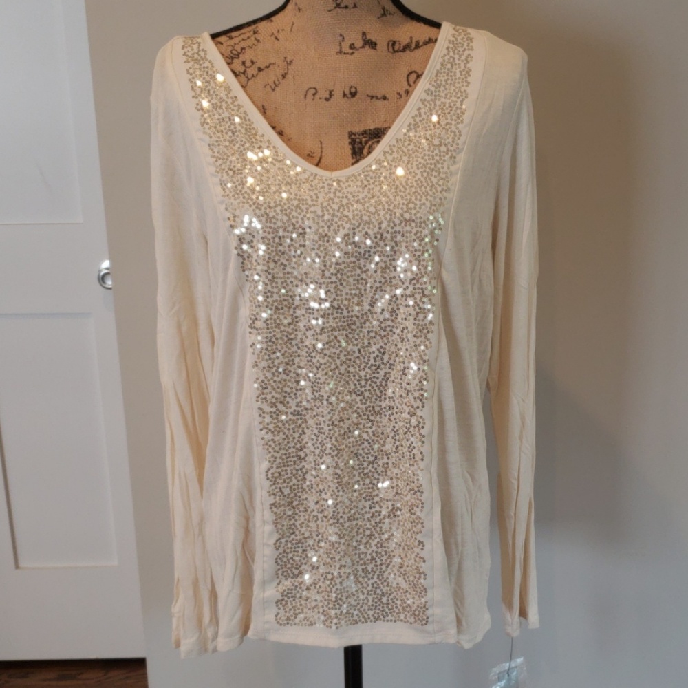 Long sleeve sequin tshirt top
